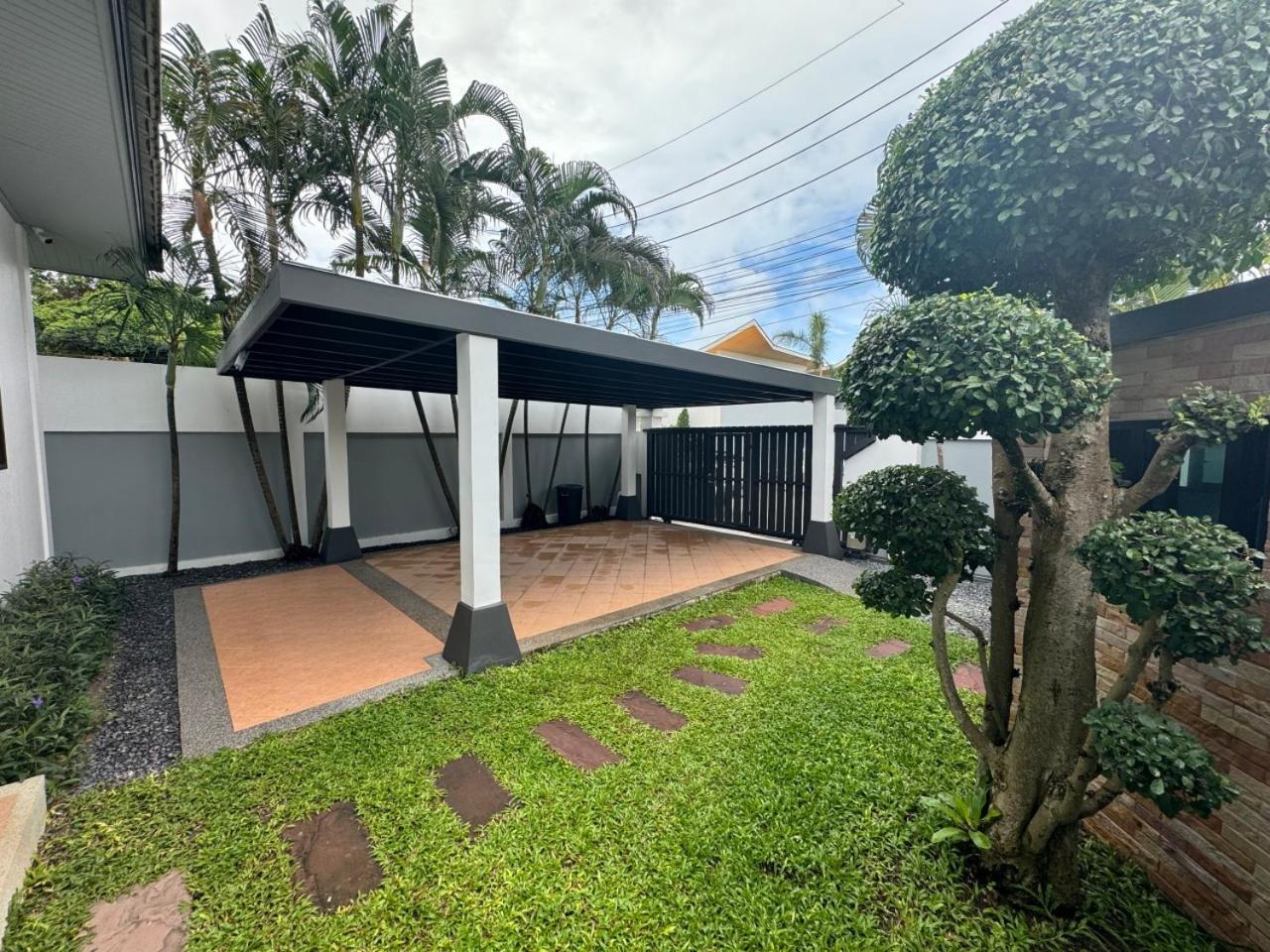 Montrachet Villa By G Estate Rawai Luaran gambar